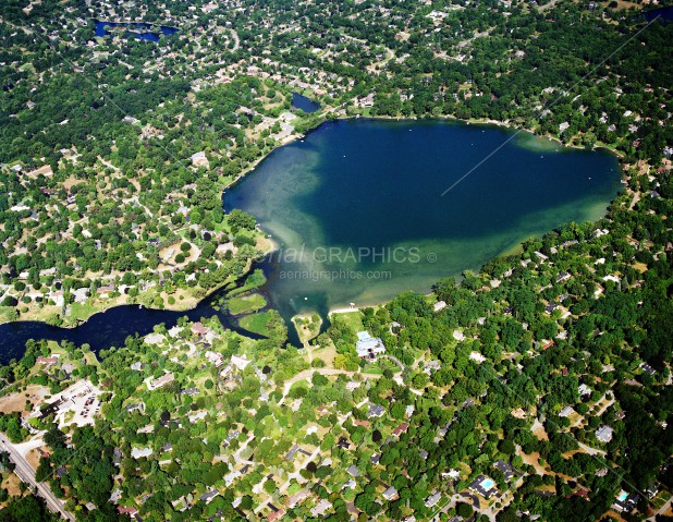 Wing Lake in Oakland County, Michigan